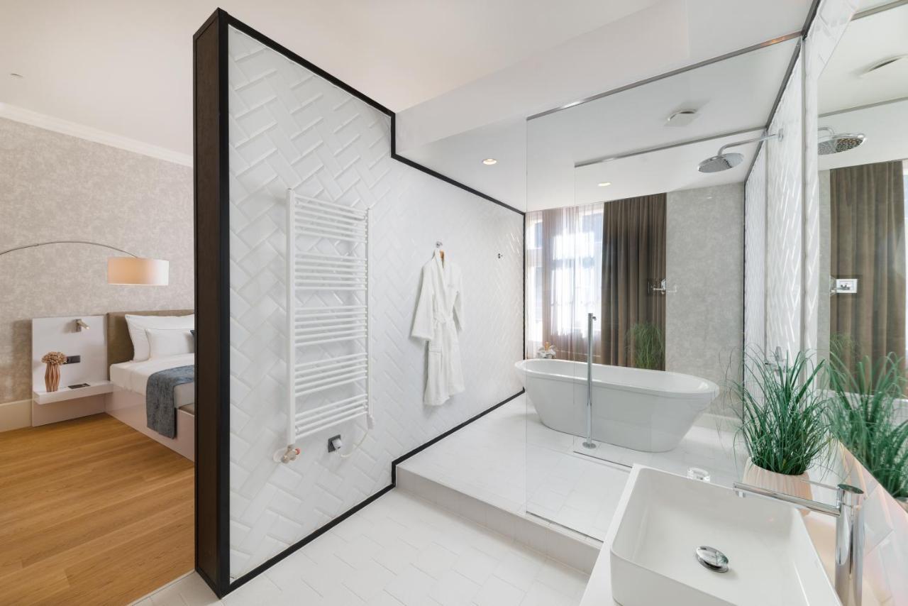 Hotel Vision Budapest By Continental Group ภายนอก รูปภาพ
